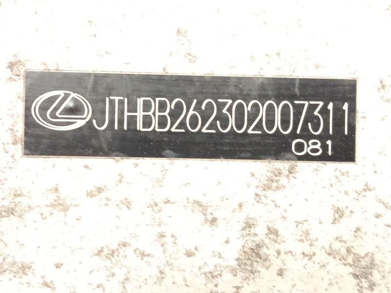 Recambio de refuerzo paragolpes trasero para lexus is200 (ds2/is2) 220d referencia OEM IAM 5202353010  