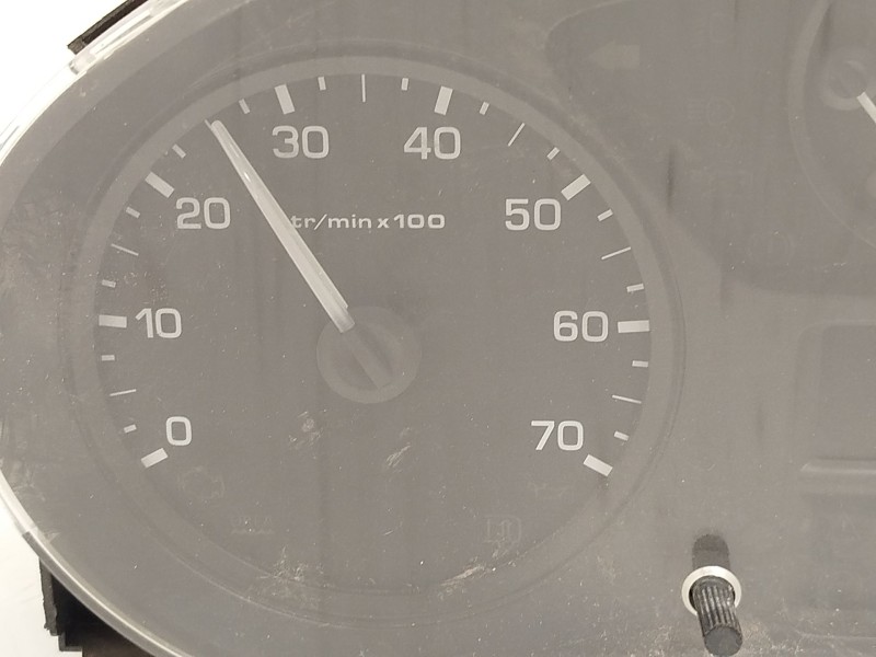 Recambio de cuadro instrumentos para peugeot partner tepee 1.6 hdi 90 referencia OEM IAM 9801642280  503001316152