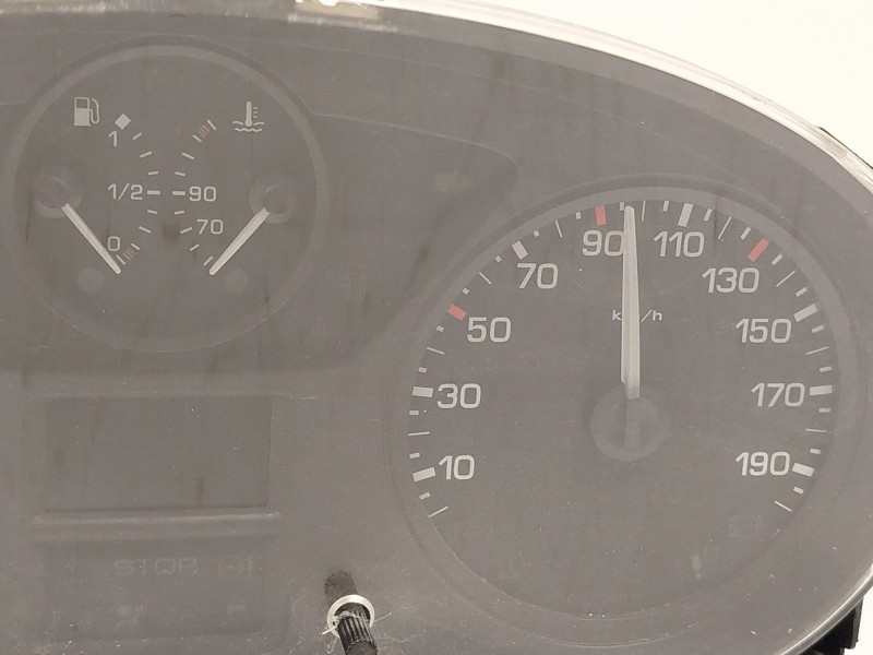 Recambio de cuadro instrumentos para peugeot partner tepee 1.6 hdi 90 referencia OEM IAM 9801642280  503001316152