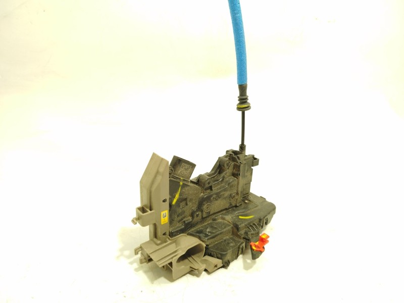 Recambio de cerradura puerta delantera derecha para kia xceed 1.4 tgdi cat referencia OEM IAM 81320J7000  