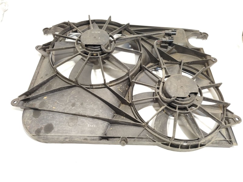 Recambio de electroventilador para chevrolet captiva (c100, c140) 2.0 d 4wd referencia OEM IAM 96837839  
