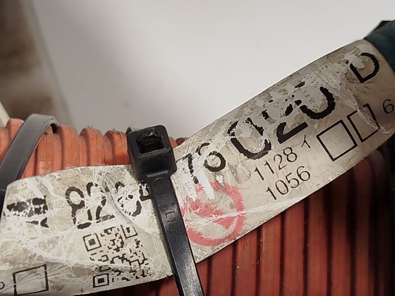 Recambio de modulo electronico para lexus ct 200h referencia OEM IAM 8216476020  