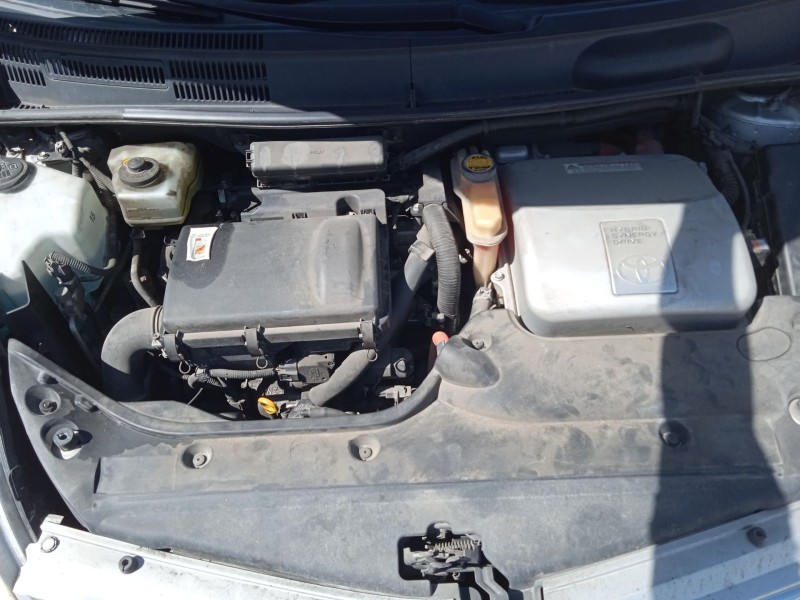 toyota prius liftback (_w2_) del año 2006