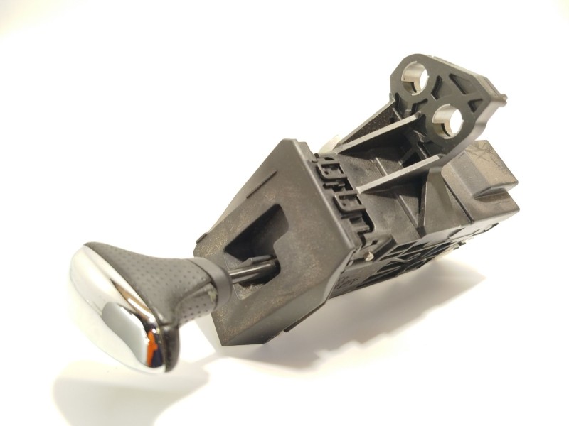 Recambio de palanca cambio para lexus ct 200h referencia OEM IAM 3355076070  