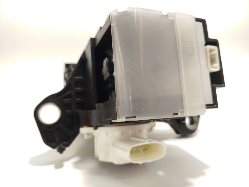 Recambio de palanca cambio para lexus ct 200h referencia OEM IAM 3355076070  