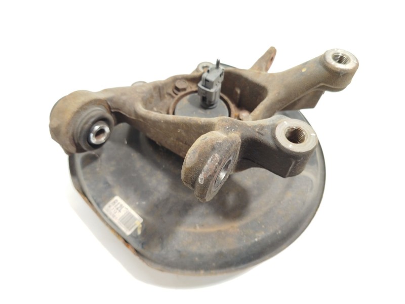 Recambio de mangueta trasera izquierda para lexus ct 200h referencia OEM IAM 4230512240  