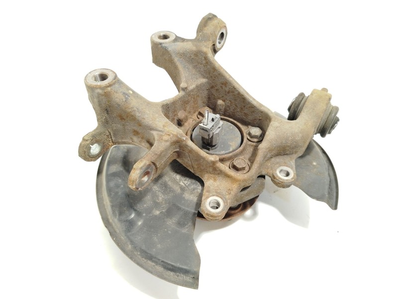 Recambio de mangueta trasera izquierda para lexus ct 200h referencia OEM IAM 4230512240  