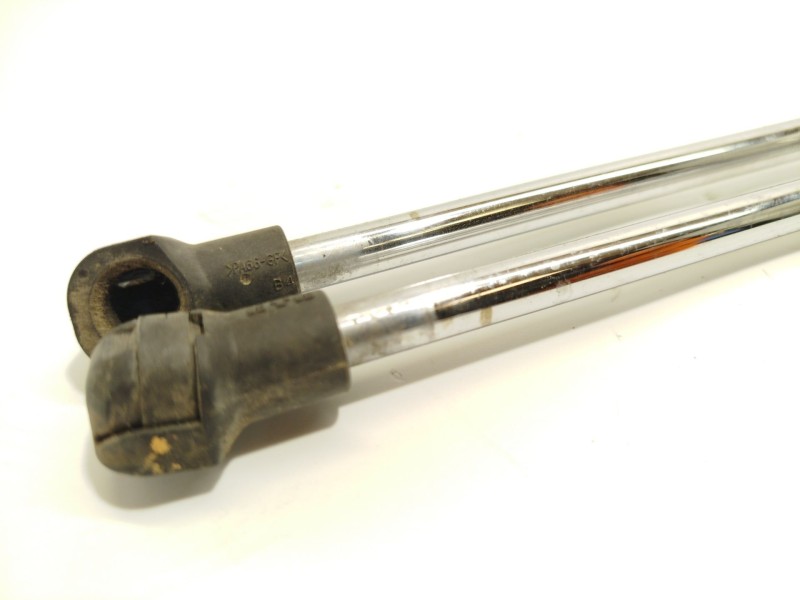 Recambio de amortiguadores maletero / porton para lexus ct 200h referencia OEM IAM 6895076041 6896076041 