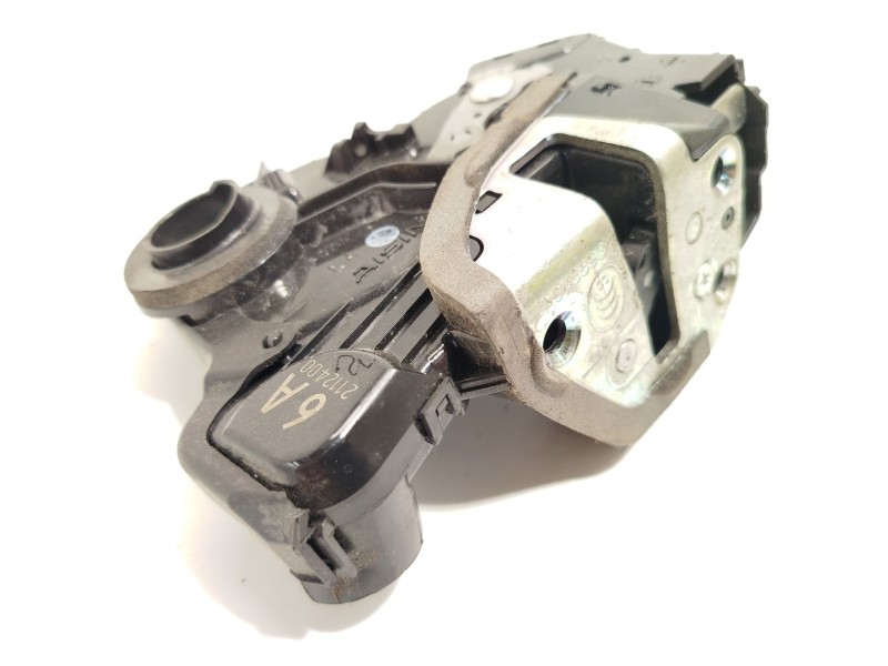 Recambio de cerradura puerta delantera izquierda para lexus ct 200h referencia OEM IAM 6904042241  