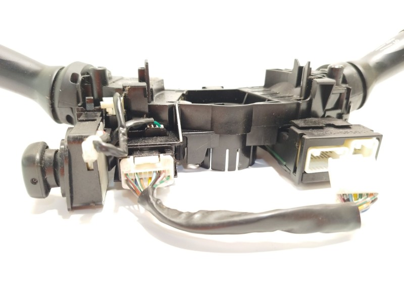 Recambio de mando intermitentes para lexus is200 (ds2/is2) 220d referencia OEM IAM 8414030310 8465230551 