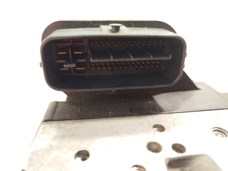 Recambio de abs para lexus is200 (ds2/is2) 220d referencia OEM IAM 4454053100  1338008060