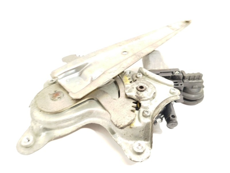 Recambio de elevalunas trasero izquierdo para lexus is200 (ds2/is2) 220d referencia OEM IAM 8571058010  0620401760