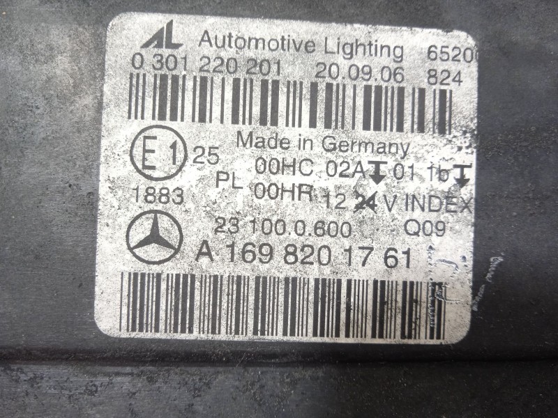 Recambio de faro izquierdo para mercedes-benz clase b (w245) 2.0 cat referencia OEM IAM A1698201761  0301220201