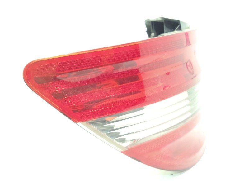 Recambio de piloto trasero izquierdo para mercedes-benz clase b (w245) 2.0 cat referencia OEM IAM A1698202564  