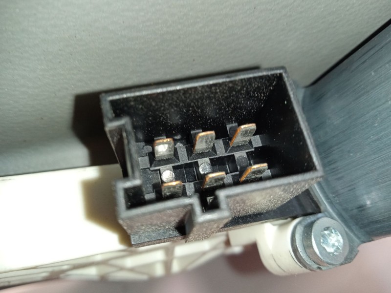 Recambio de elevalunas trasero izquierdo para mercedes-benz clase b (w245) 2.0 cat referencia OEM IAM A1697301579  