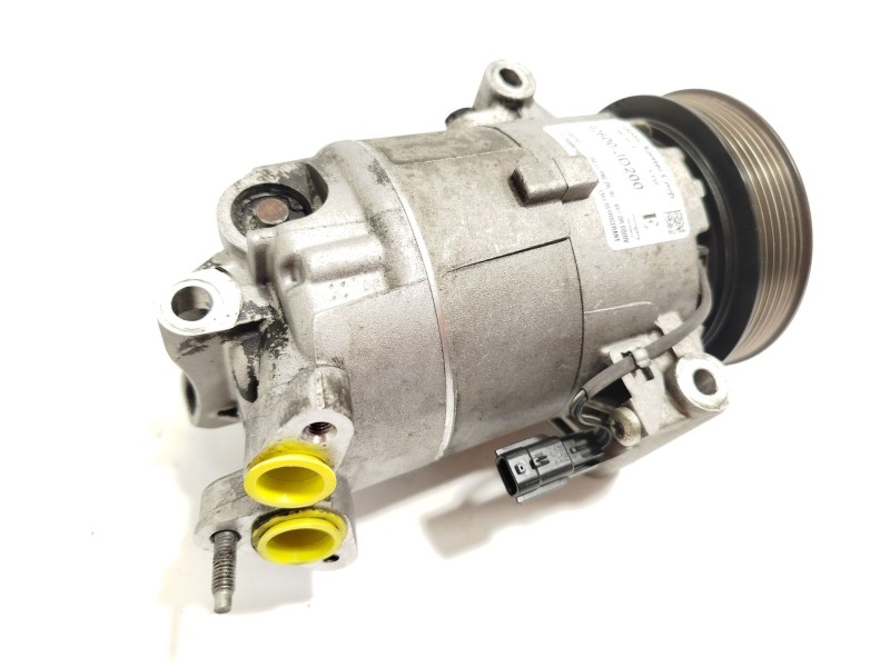 Recambio de compresor aire acondicionado para nissan qashqai i (j10, nj10) 2.0 referencia OEM IAM 92600JD200  