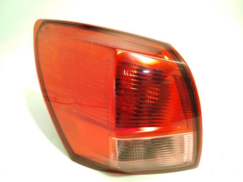 Recambio de piloto trasero izquierdo para nissan qashqai i (j10, nj10) 2.0 referencia OEM IAM 26555JD800  