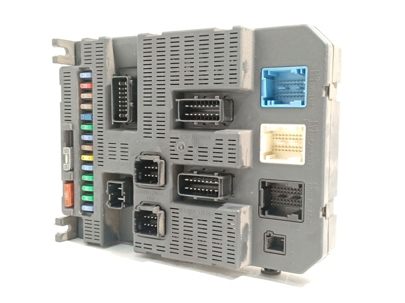 CAJA RELES / FUSIBLES 9663798280 