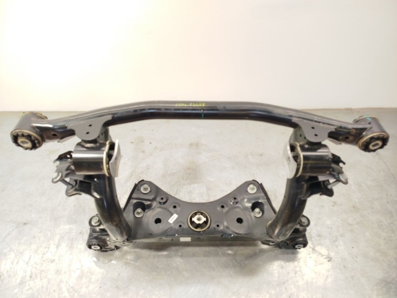 Recambio de puente trasero para mg mg 4 (eh32) ev referencia OEM IAM 10889730 10889760 