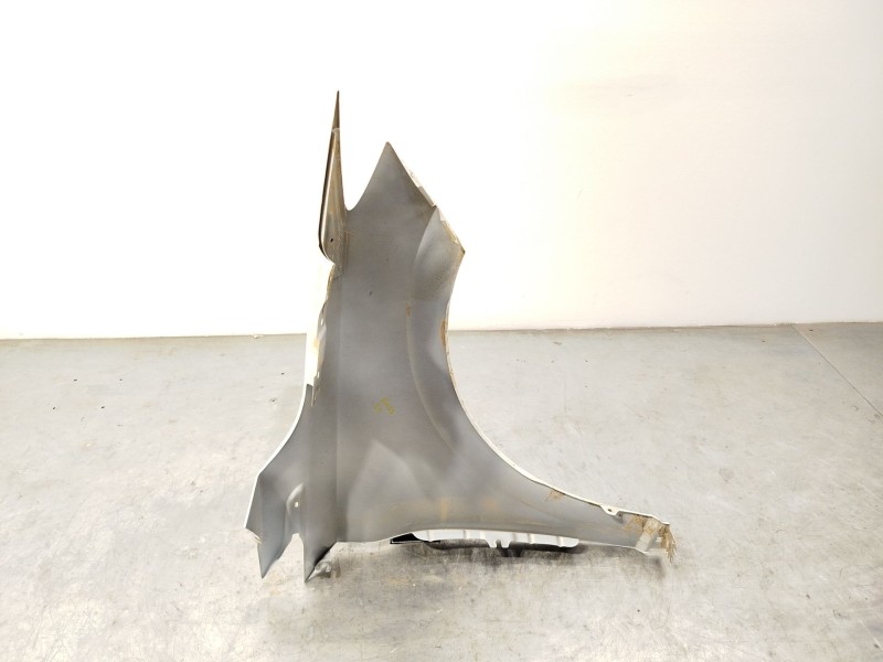 Recambio de aleta delantera izquierda para mg mg 4 (eh32) ev referencia OEM IAM NOREF  