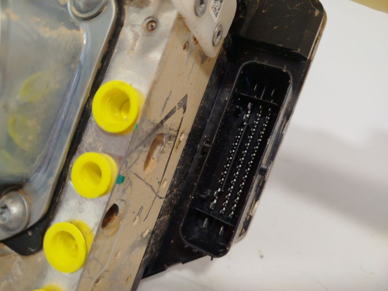 Recambio de abs para mg mg 4 (eh32) ev referencia OEM IAM 11554731 06310918973 544833429