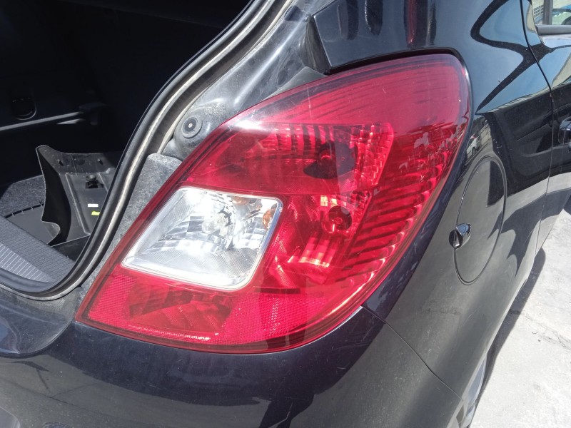 opel corsa d (s07) del año 2009