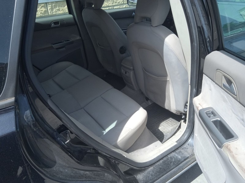 volvo v50 (545) del año 2004