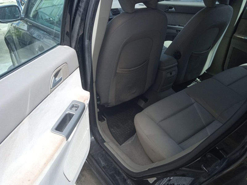 volvo v50 (545) del año 2004