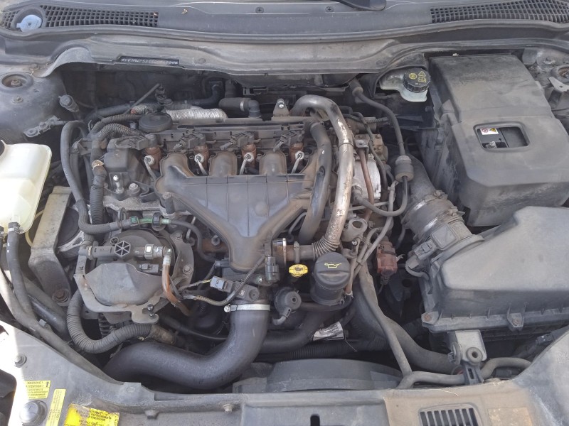 volvo v50 (545) del año 2004