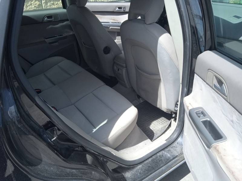 volvo v50 (545) del año 2004