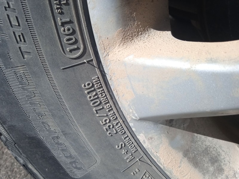 tata safari (42_fd) del año 2007