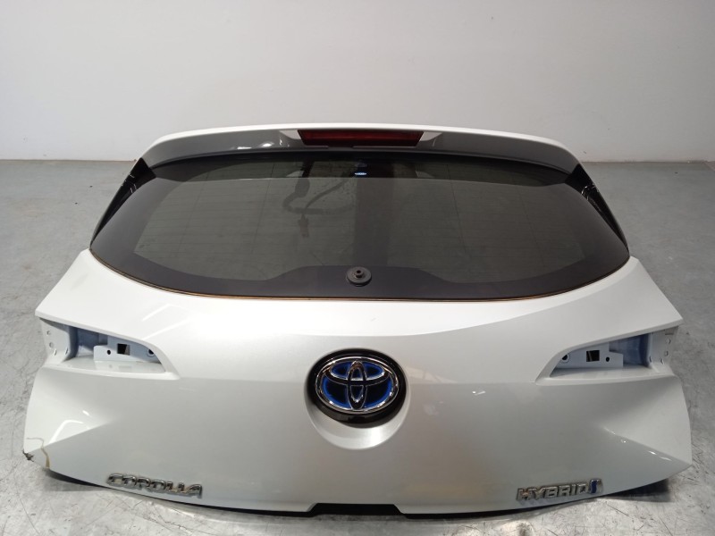 Recambio de porton trasero para toyota corolla (e21) referencia OEM IAM 6700502610  