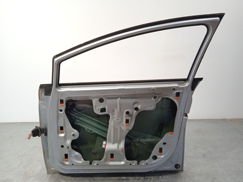 Recambio de puerta delantera derecha para seat leon (1p1) 1.6 tdi referencia OEM IAM 1P0831056A  