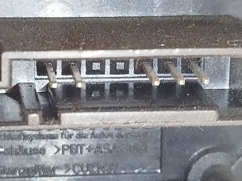 Recambio de cerradura puerta delantera derecha para bmw x3 (e83) 2.0 d referencia OEM IAM 7167074 51217167074 