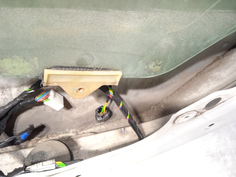 Recambio de puerta trasera derecha para hyundai i30 (gd) trend referencia OEM IAM 77004A6000  