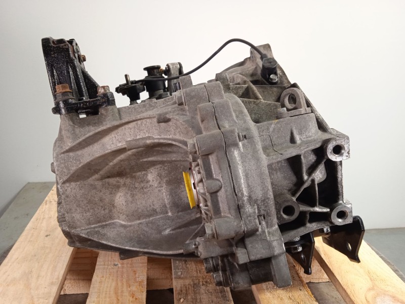 Recambio de caja cambios para hyundai i30 (gd) trend referencia OEM IAM 4300032904  WCJ6E