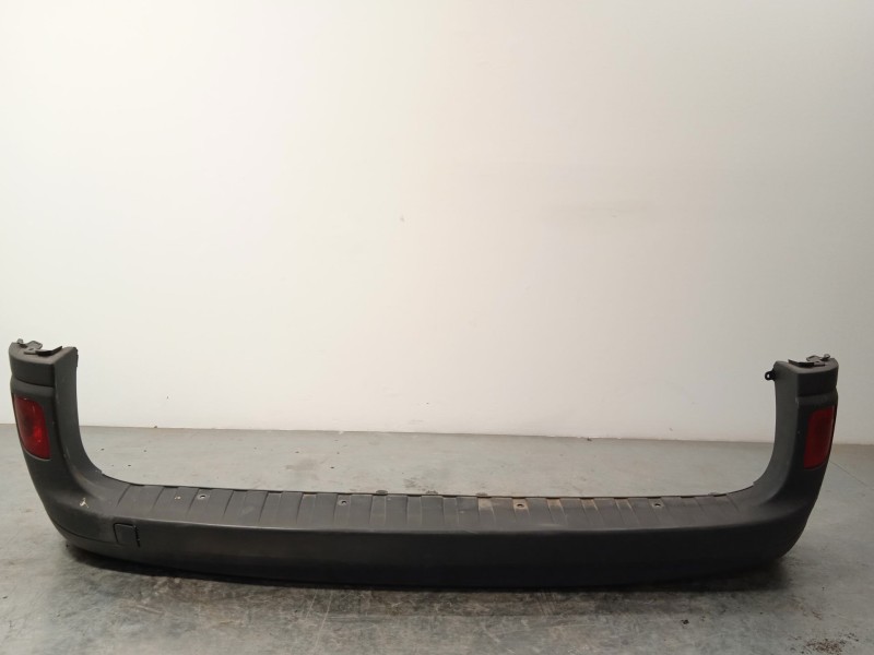 Recambio de paragolpes trasero para renault kangoo 1.5 dci diesel fap referencia OEM IAM 7701478196 7701478198 