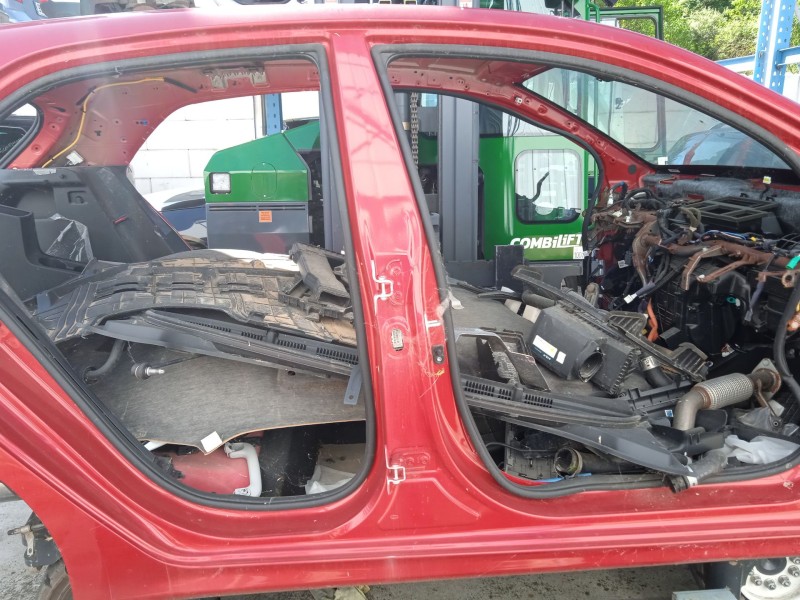 kia rio (yb) del año 2023