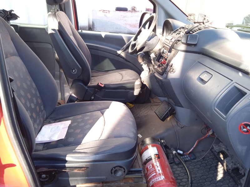 mercedes-benz vito autobús (w639) del año 2007