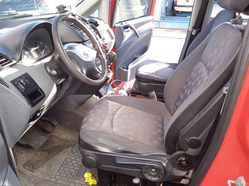 mercedes-benz vito autobús (w639) del año 2007