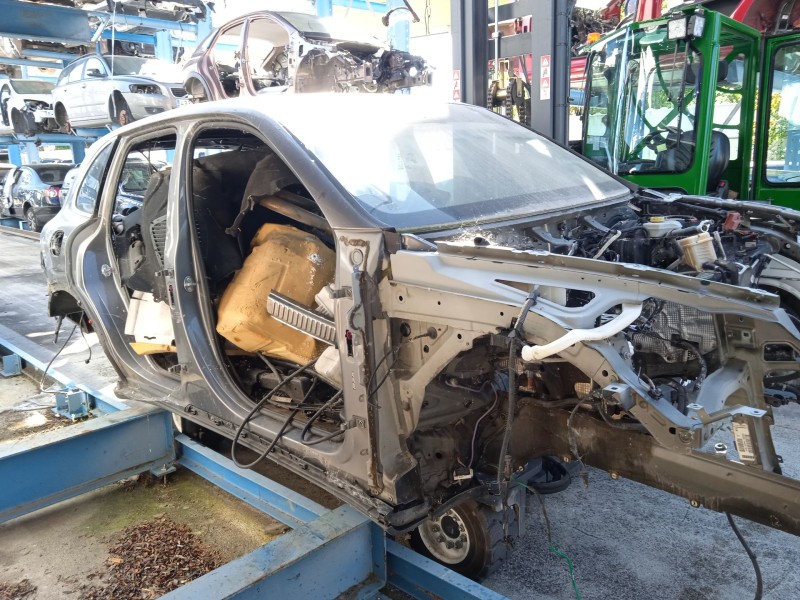 porsche cayenne (typ 92aa) del año 2011