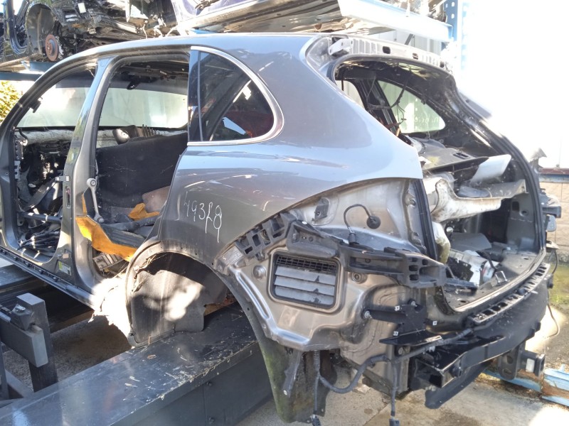 porsche cayenne (typ 92aa) del año 2011