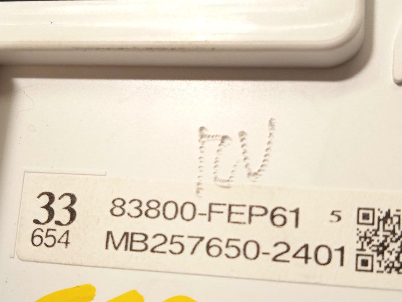 Recambio de cuadro instrumentos para toyota corolla (e21) referencia OEM IAM 83800FEP61  