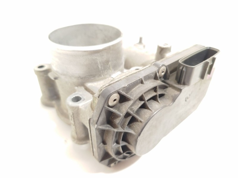 Recambio de caja mariposa para mazda 2 lim. () 1.5 16v cat referencia OEM IAM P53N13640  