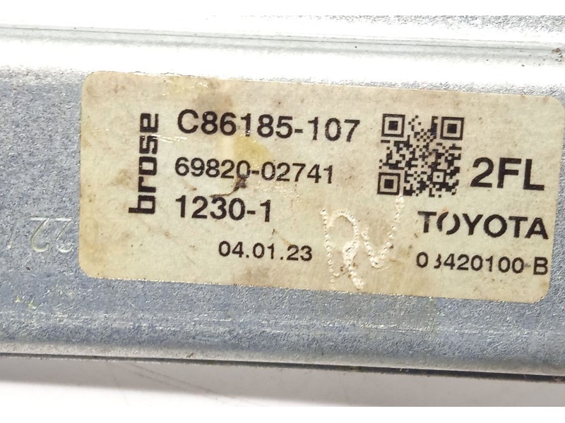 Recambio de elevalunas delantero izquierdo para toyota corolla (e21) referencia OEM IAM 6982002741 8570102090 