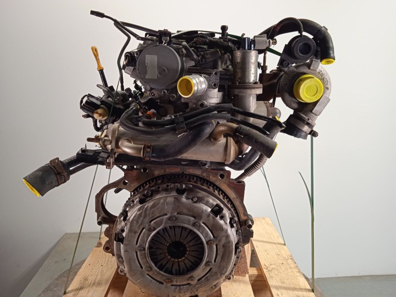 Recambio de motor completo para hyundai i30 (gd) trend referencia OEM IAM D4FC  