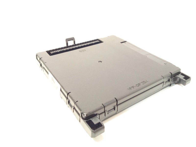 Recambio de modulo electronico para toyota corolla (e21) referencia OEM IAM 8922102830  2381008161