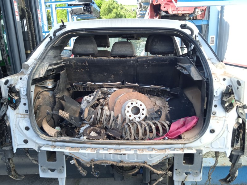 mg mg 4 (eh32) del año 2024