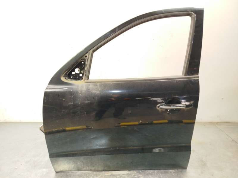 PUERTA DELANTERA IZQUIERDA 760032B020 
