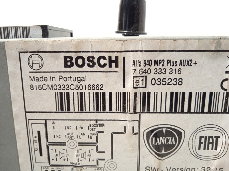 Recambio de sistema audio / radio cd para alfa romeo giulietta (191) progression referencia OEM IAM 1560968770 156096877 7640333